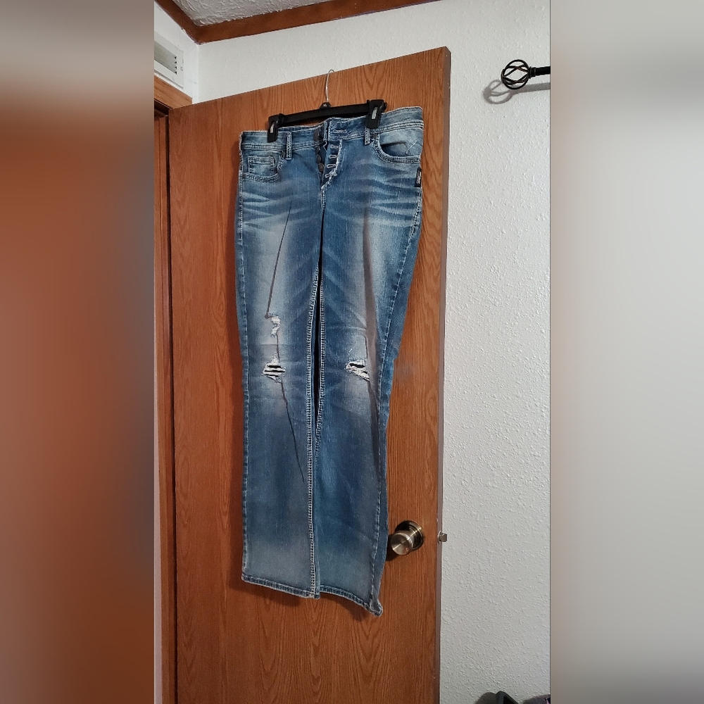 Silver Jeans Fluid Denim in Classic Blue